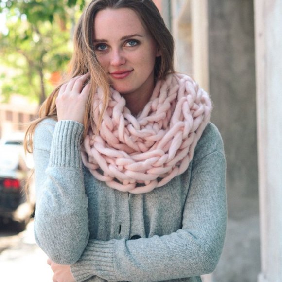 Ultra Soft Chunky Infinity - Picture 15 of 16